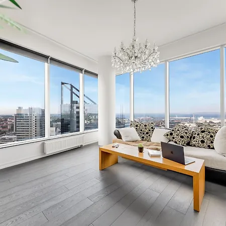 公寓 High-rise Luxury With Amazing Panoram View In Citycentre *