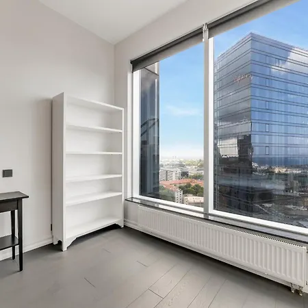 Apartment High-rise Luxury With Amazing Panoram View In Citycentre